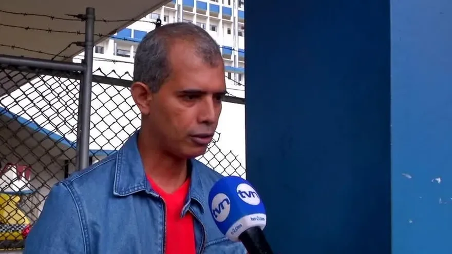 Un paciente de esquizofrenia que requiere medicamentos