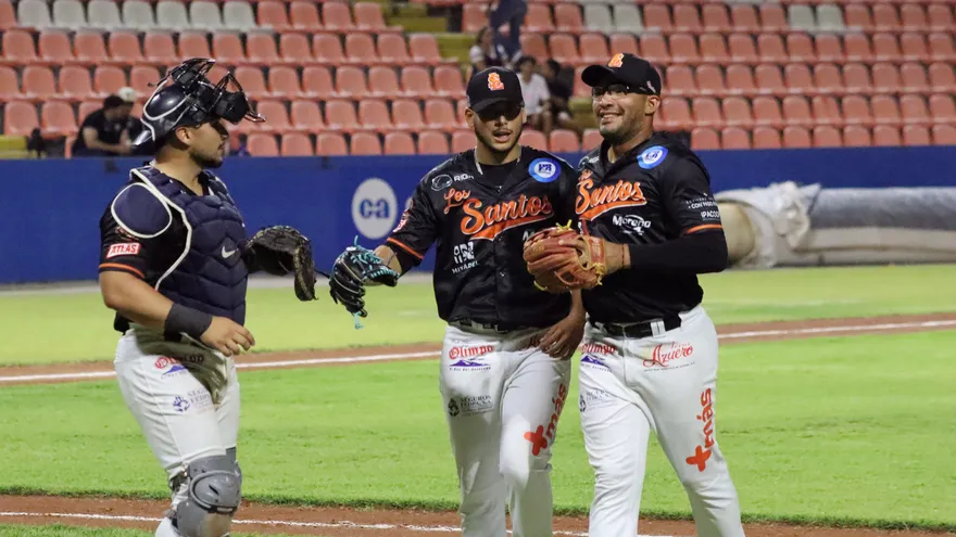 Jugadores del equipo de béisbol mayor de Los Santos