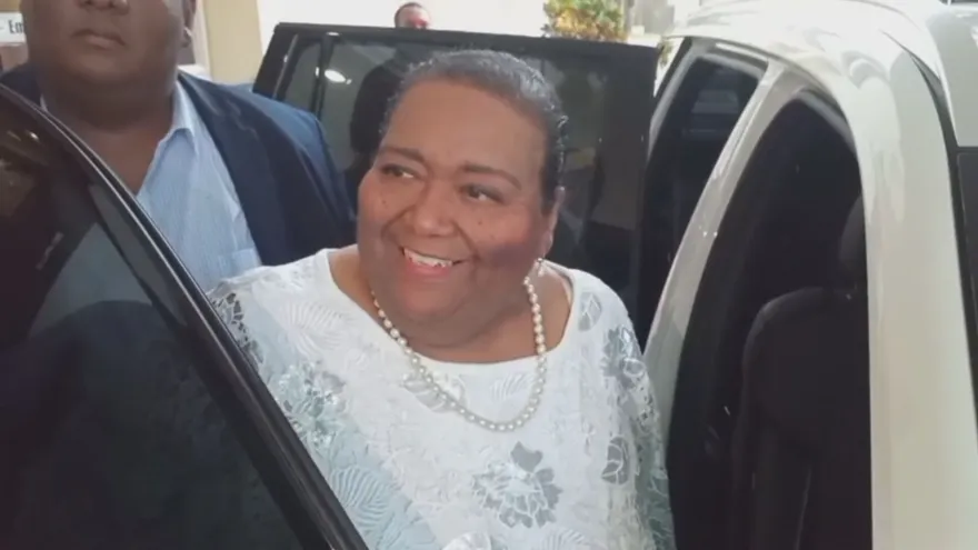 Doctora Evelia Aparicio de Esquivel, decana de la Facultad de Medicina de la Unachi