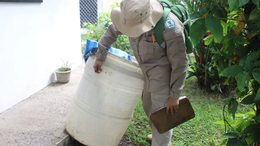 Minsa refuerza prevención ante comportamiento del dengue y virus respiratorios