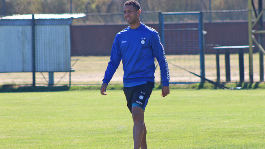 Gaby Torres y Abdiel Arroyo con clubes en el exterior