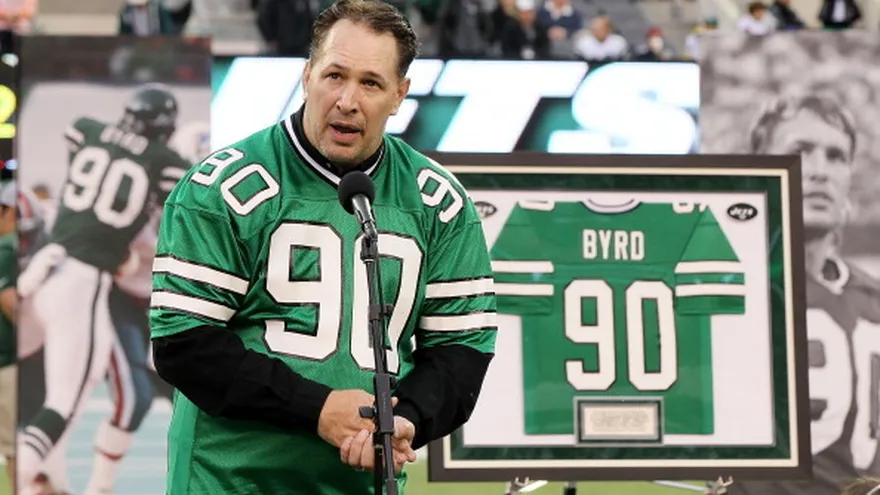 Dennis Byrd