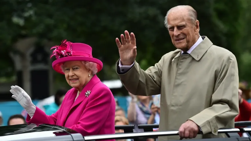 Murió el príncipe Felipe, esposo de la reina Isabel II, a los 99 años