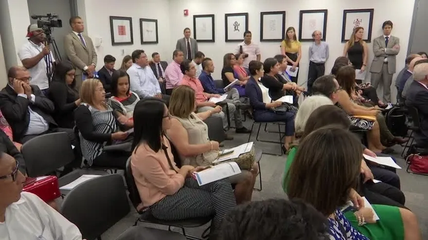 Capacitan a profesionales en salud materna y perinatal