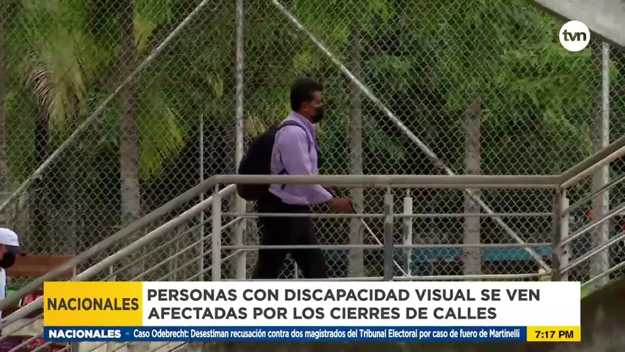Personas con discapacidad visual se ven afectadas por los cierres de calles