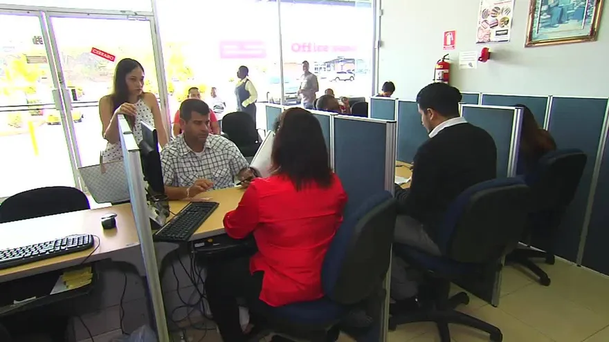 Los textos escolares que se han convertido en un lujo