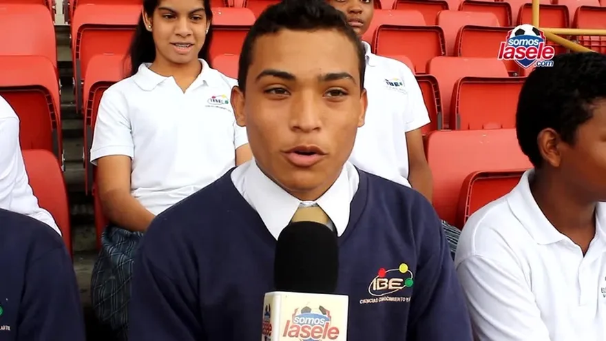 Curiosidades de la Sele, estudiantes cumplen su sueño de conocer a los jugadores de la Sele