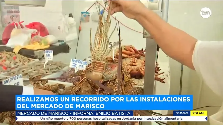 Bajan precios de productos del mar en el Mercado de Mariscos