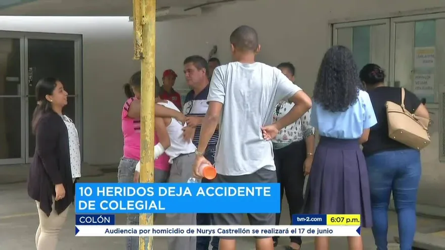 Accidente de bus colegial deja 11 heridos