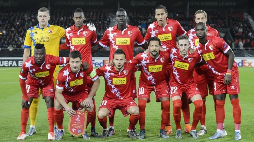 Club suizo despide a nueve futbolistas