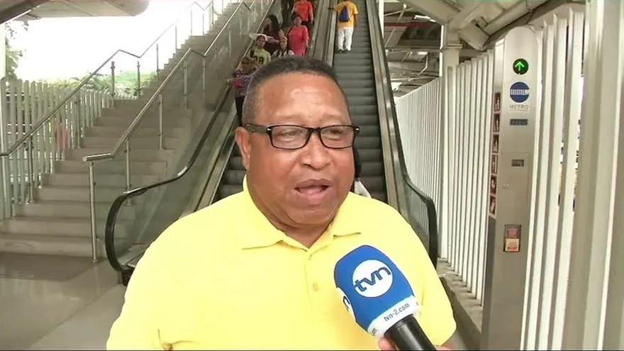 Panameños exigen información sobre falla del Metro