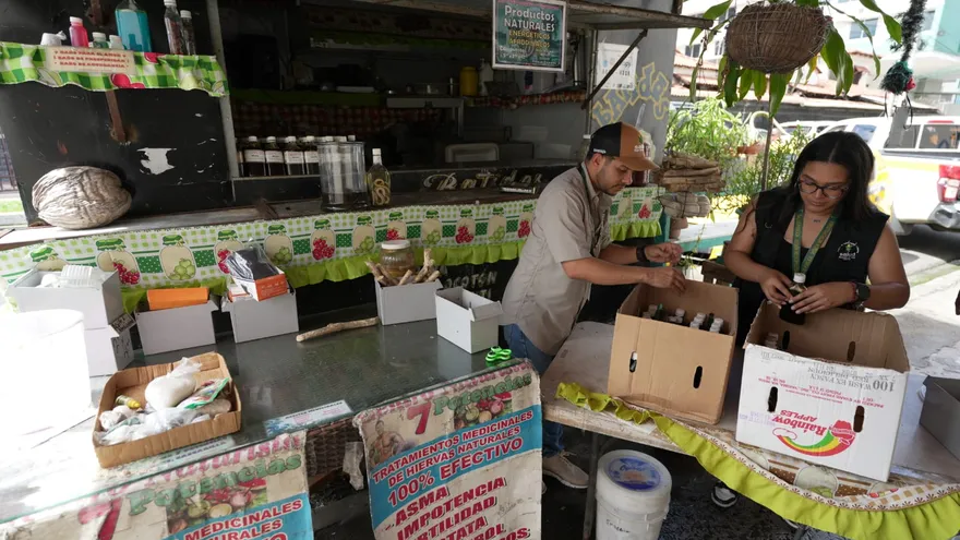 Las autoridades de Salud y de la Alcaldía de Panamá participaron en el operativo que se dio en el corregimiento de Calidonia.