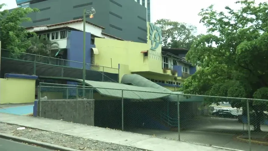 Proyecto que regularía la venta de útiles en escuelas privadas no prosperó