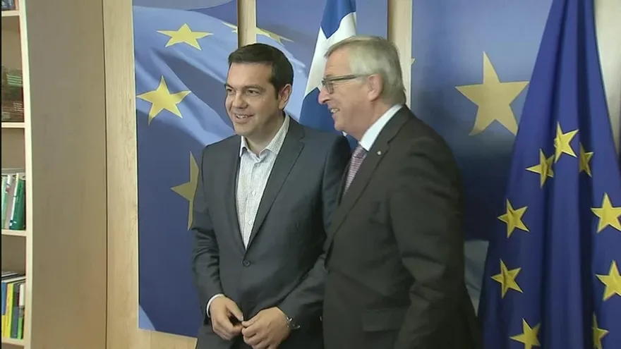 Tsipras carga contra el FMI