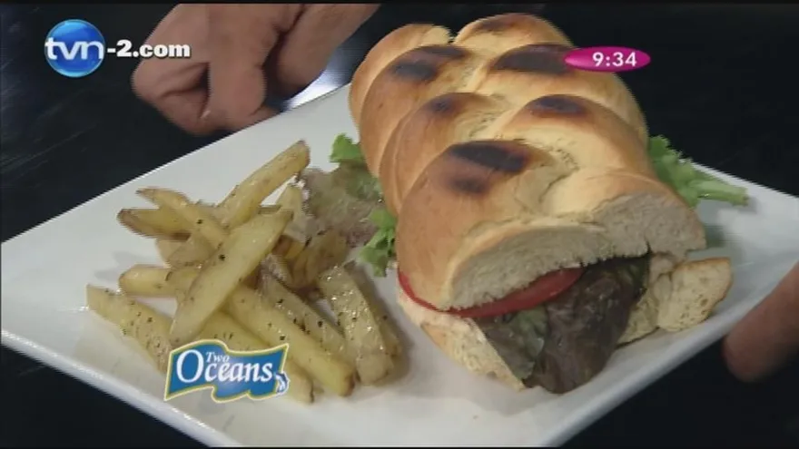 SADNWICH DE ATUN Y HUEVO