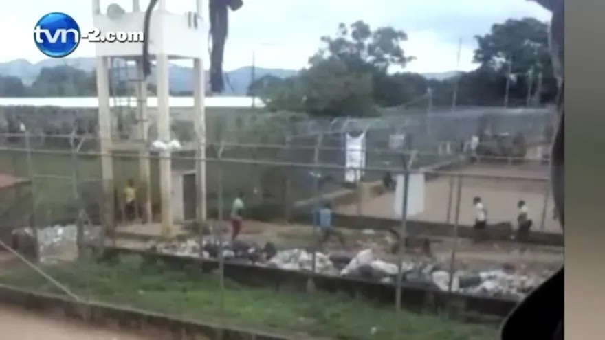 Cinco directores de penales han sido destituidos por crisis carcelaria