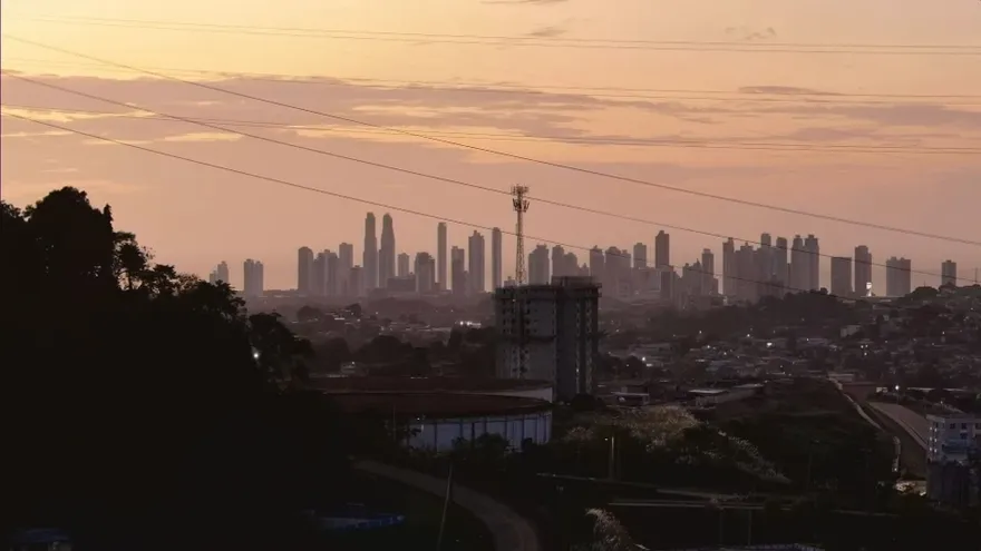 Este viernes las temperaturas podrían alcanzar los 32 °C en el centro y este del país.