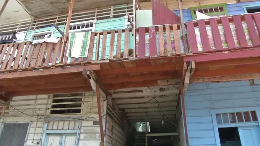 Los caserones en el olvido