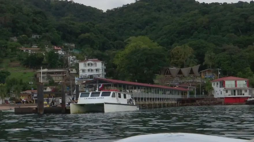 Muelle de la isla de Taboga.