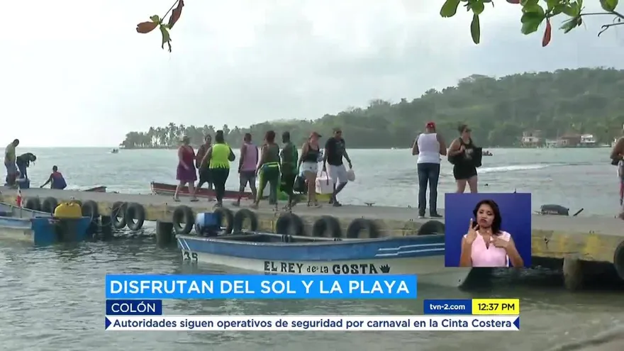 Turistas visitan La Guaira en Colón