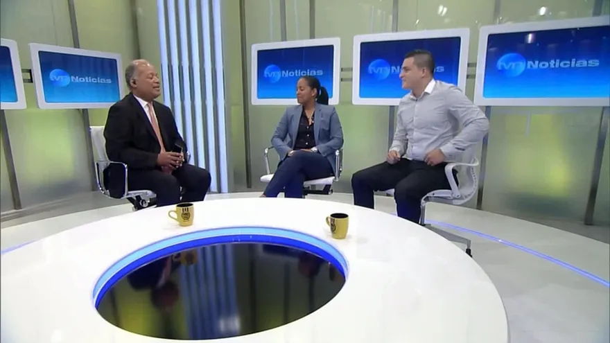 Diego Castillo y Damaris Young,  Atletas Panameños