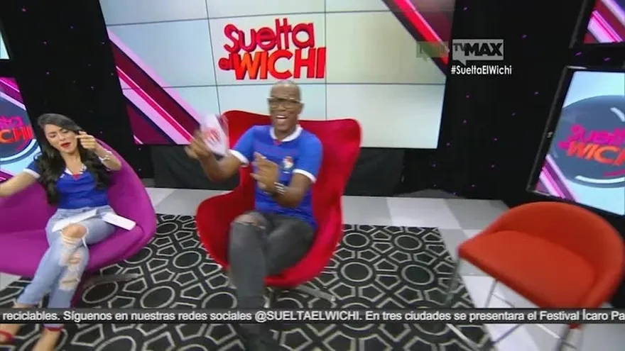 Oliver Meza no sube foto de su novia