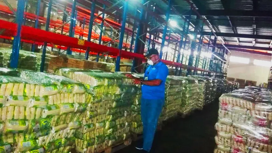 Aupsa y Aduanas incautan 10 contenedores con arroz de contrabando en puertos de Colón