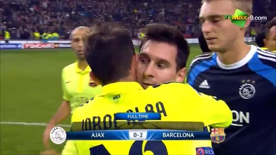 Ajax 0 - 2 Barcelona, Messi empata r