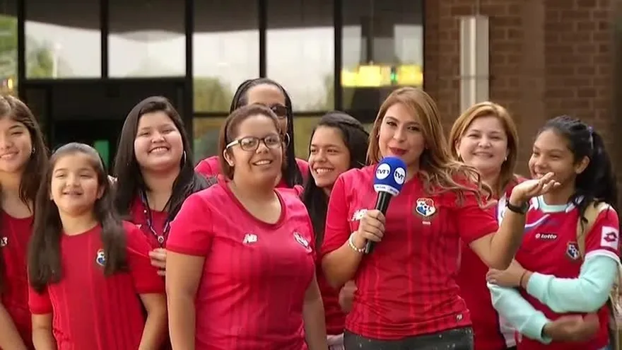 Fanáticas panameñas, en Chicago para apoyar a la ‘Sele’