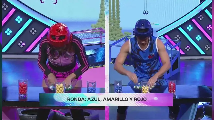 ¡Que los colores no los engañen en este circuito de bolas!