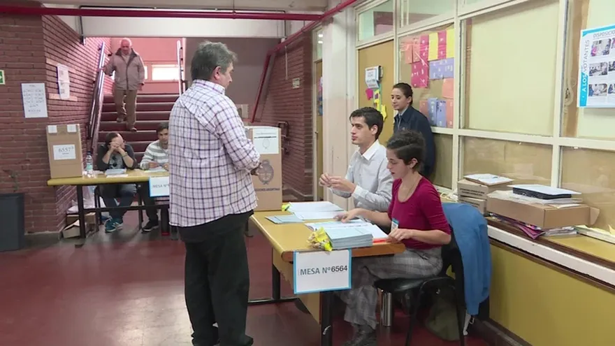 Puja presidencial argentina polarizada