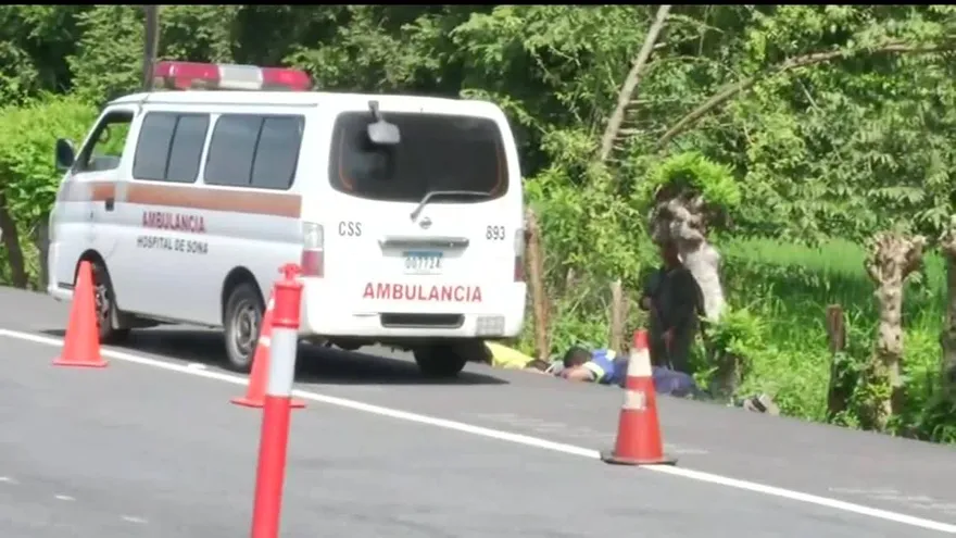 Detienen a hombres que transportaban supuesta droga en una ambulancia de la CSS