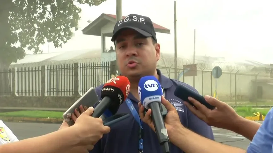 Identifican a presos que causaron incendio en la Cárcel Pública de David