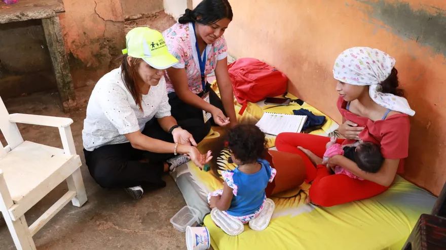 Personal del Mides participando del programa Cuidarte
