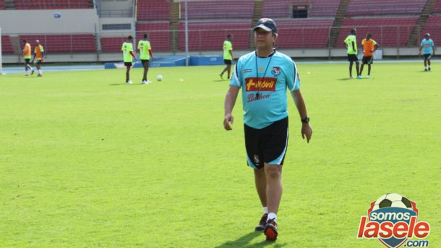 'Bolillo' Gómez ya tiene sus 20 para enfrentar a México