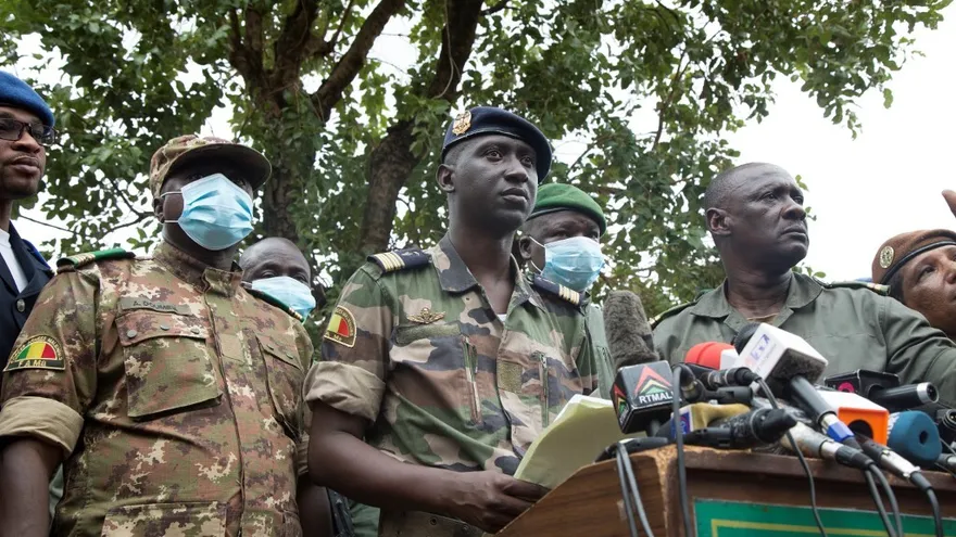 Países vecinos de Malí reclaman 'reinstalación' de presidente y envían una delegación