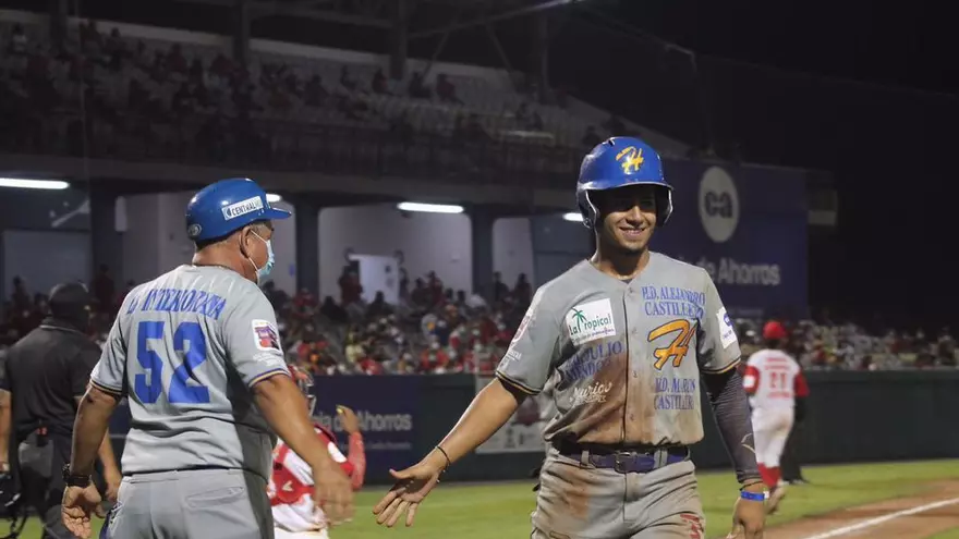 Resumen del Juego 2 Herrera 8-2 Coclé Final Béisbol Juvenil 2021