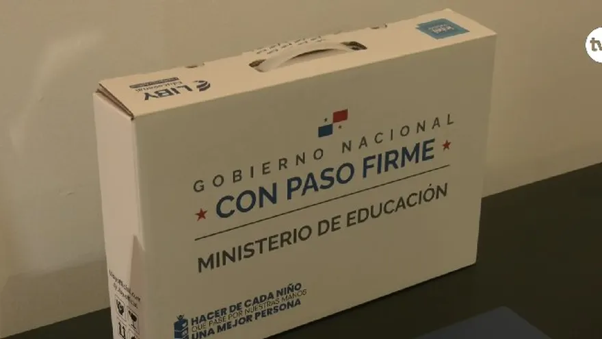 Computadoras no mejorarán por sí solas la educación, advierte Fundación Mentes Brillantes