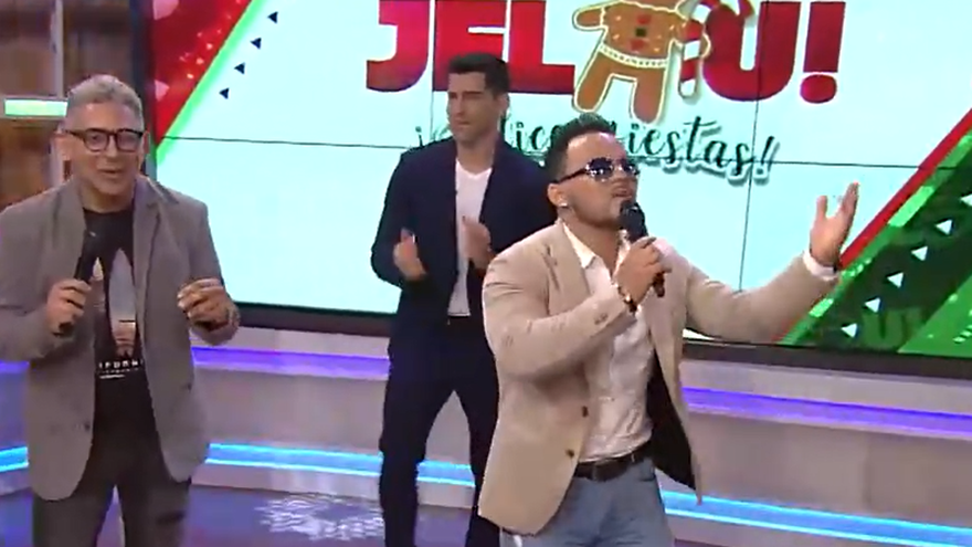 El Tony FT Luis Lugo cantando su canción, "Ella"