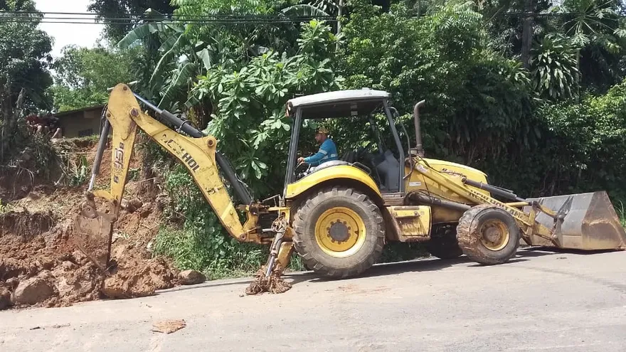 MOP inspecciona daños por lluvias en Burunga