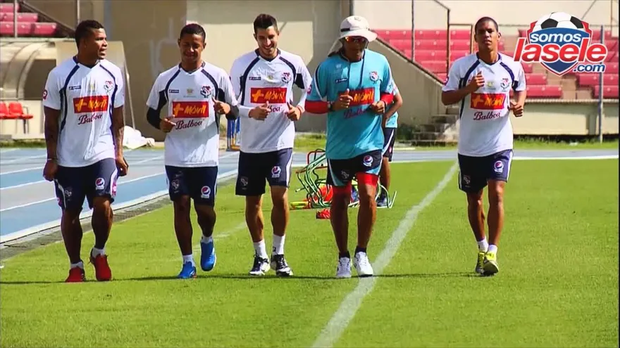 Román Torres con mucho optimismo para el cotejo ante Jamaica