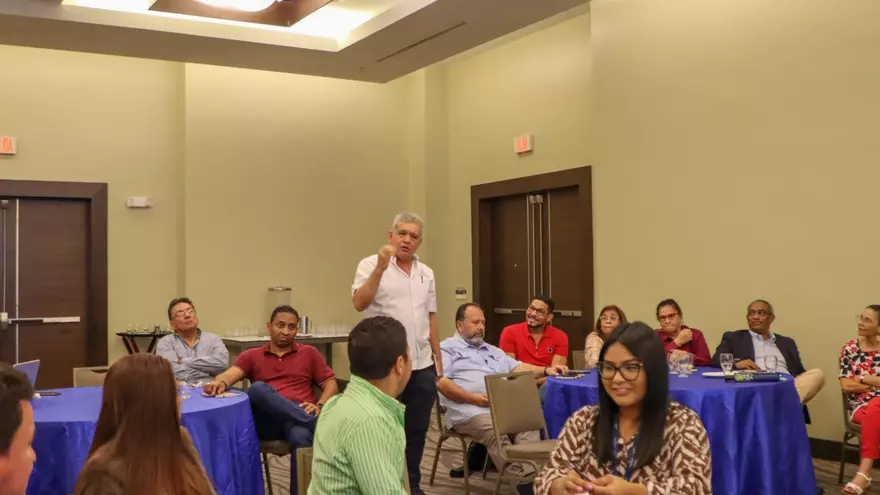 En la actividad se discutieron temas importantes para reforzar la fiscalización ambiental