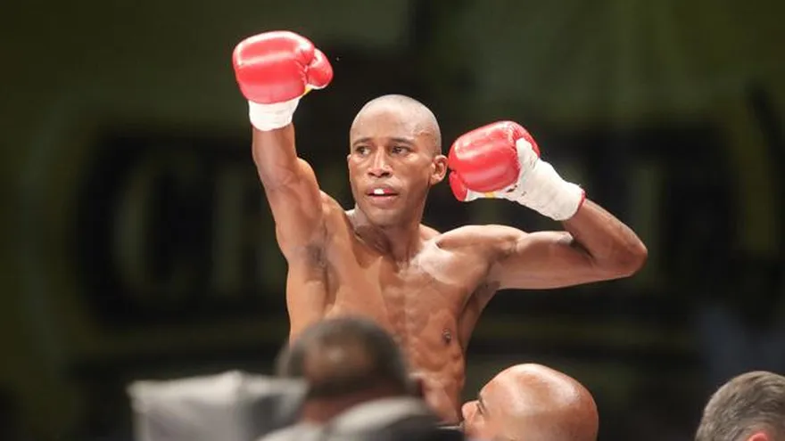 Zambrano mantiene vivo el título para Perú.