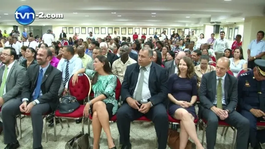 Se gradúan nuevos custodios