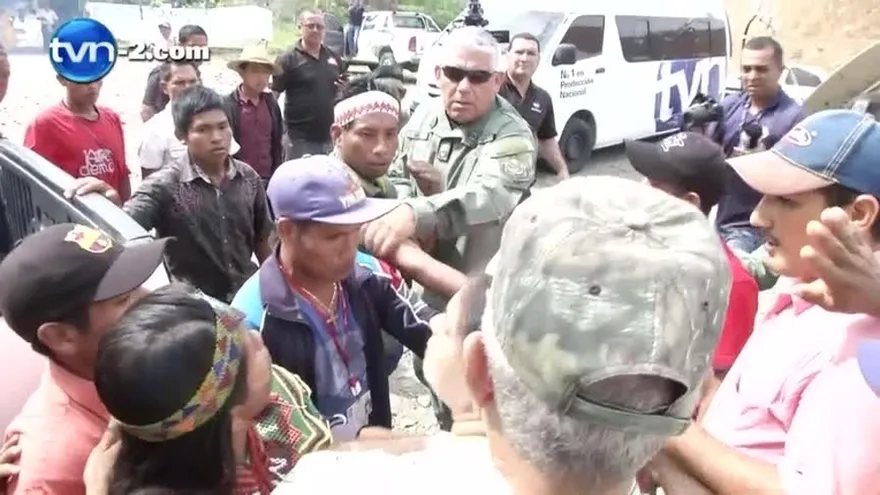 Enfrentamiento entre indígenas en Barro Blanco y empresarios del lugar