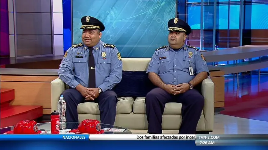 Bomberos continúan la lucha para prevenir incendios