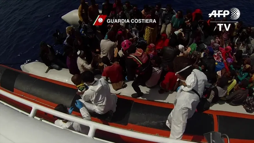 Más de 300,000 migrantes cruzaron el Mediteráneo desde enero