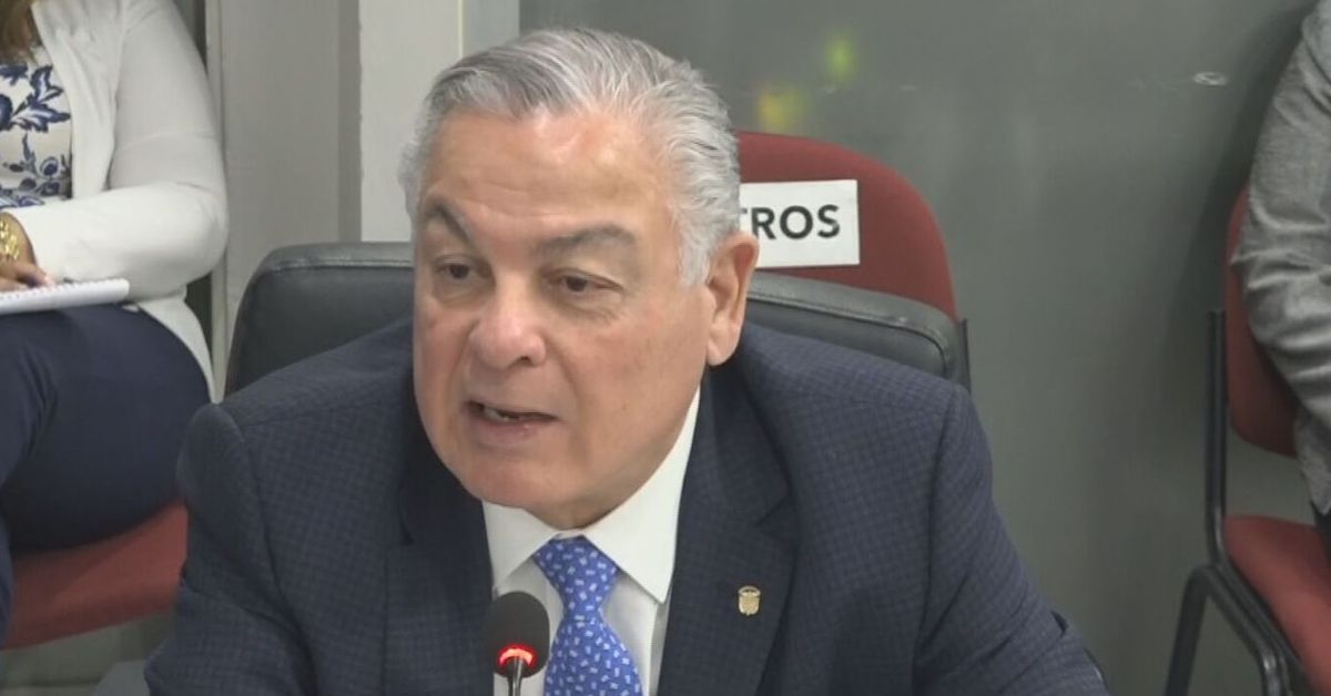 Frenarán compra de vehículos en el Estado