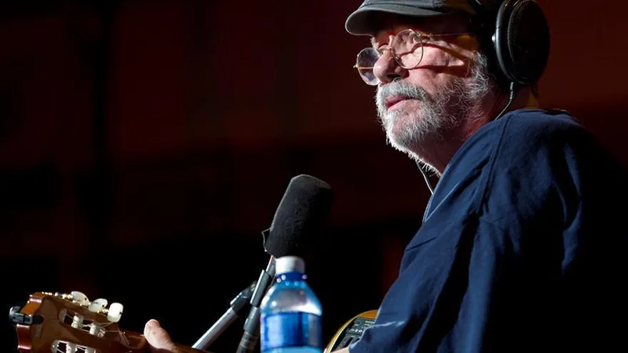 En la imagen un registro del cantautor cubano Silvio Rodríguez.