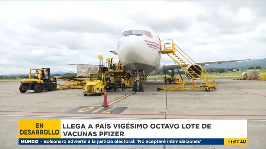 Llega el vigésimo octavo lote de vacunas de Pfizer.